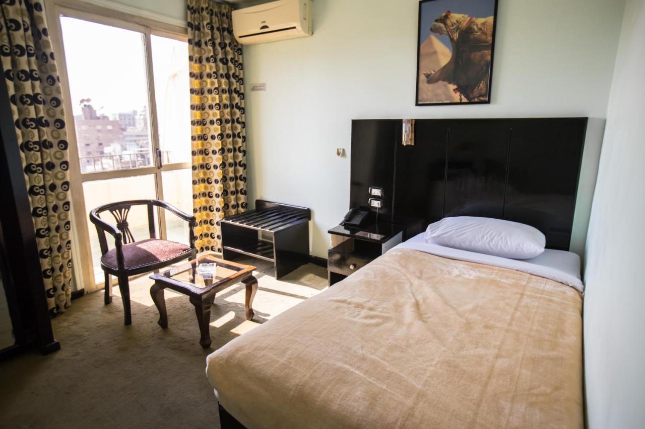 Aura Inn Hotel Cairo Giza Buitenkant foto